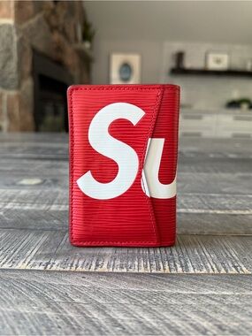 Louis Vuitton x Supreme Pocket Organizer